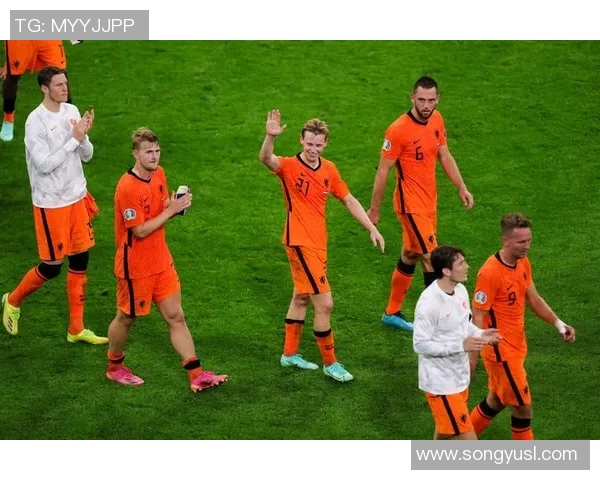 聚焦足球球星官方号解读赛场内外最新动态与独家幕后故事